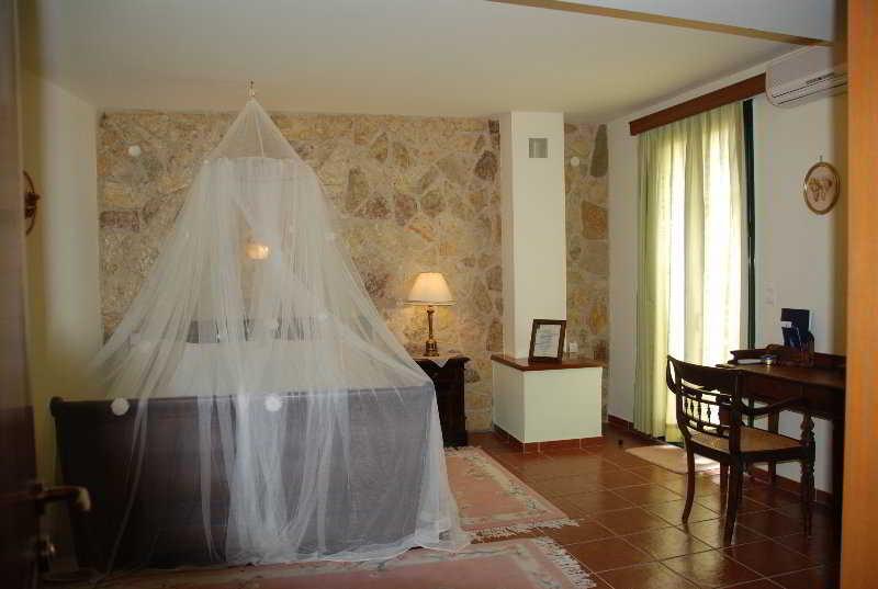 Villa Orsalia Agia Marina  Luaran gambar