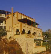 Villa Orsalia Agia Marina  Luaran gambar